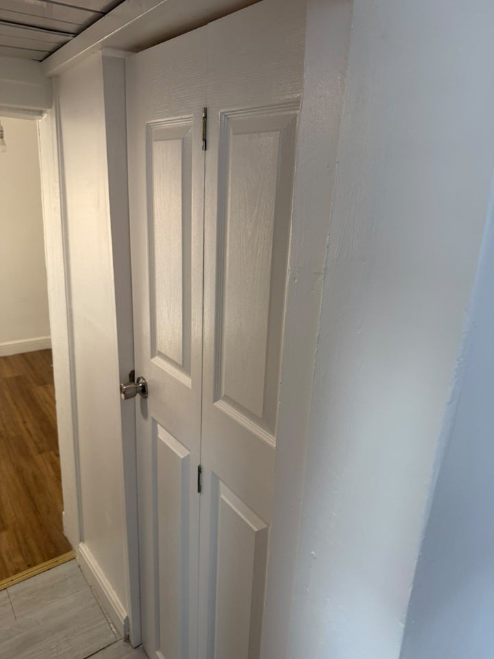 Flat Waterside Close in Greater London
