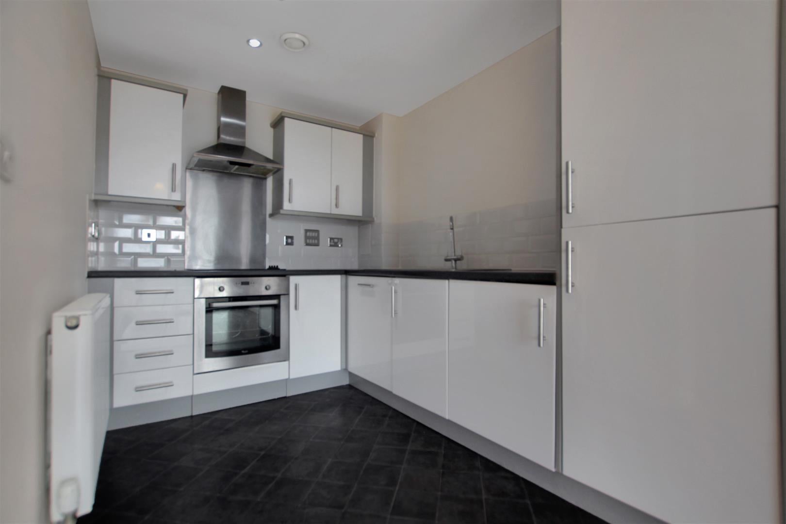 Flat Wilmington Close in Watford