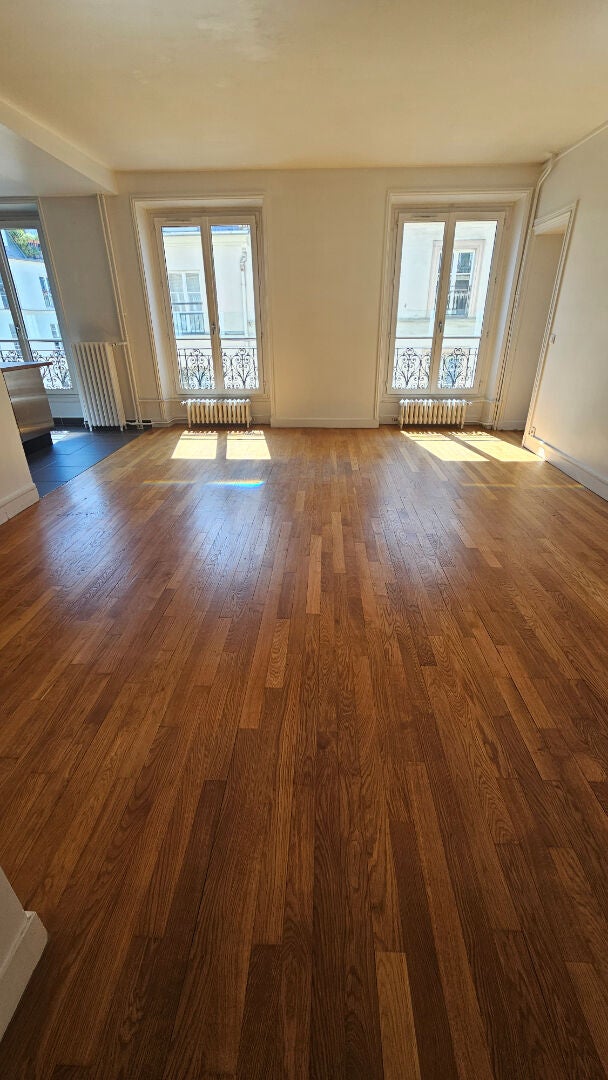 Appartement Rue Montmartre à Paris