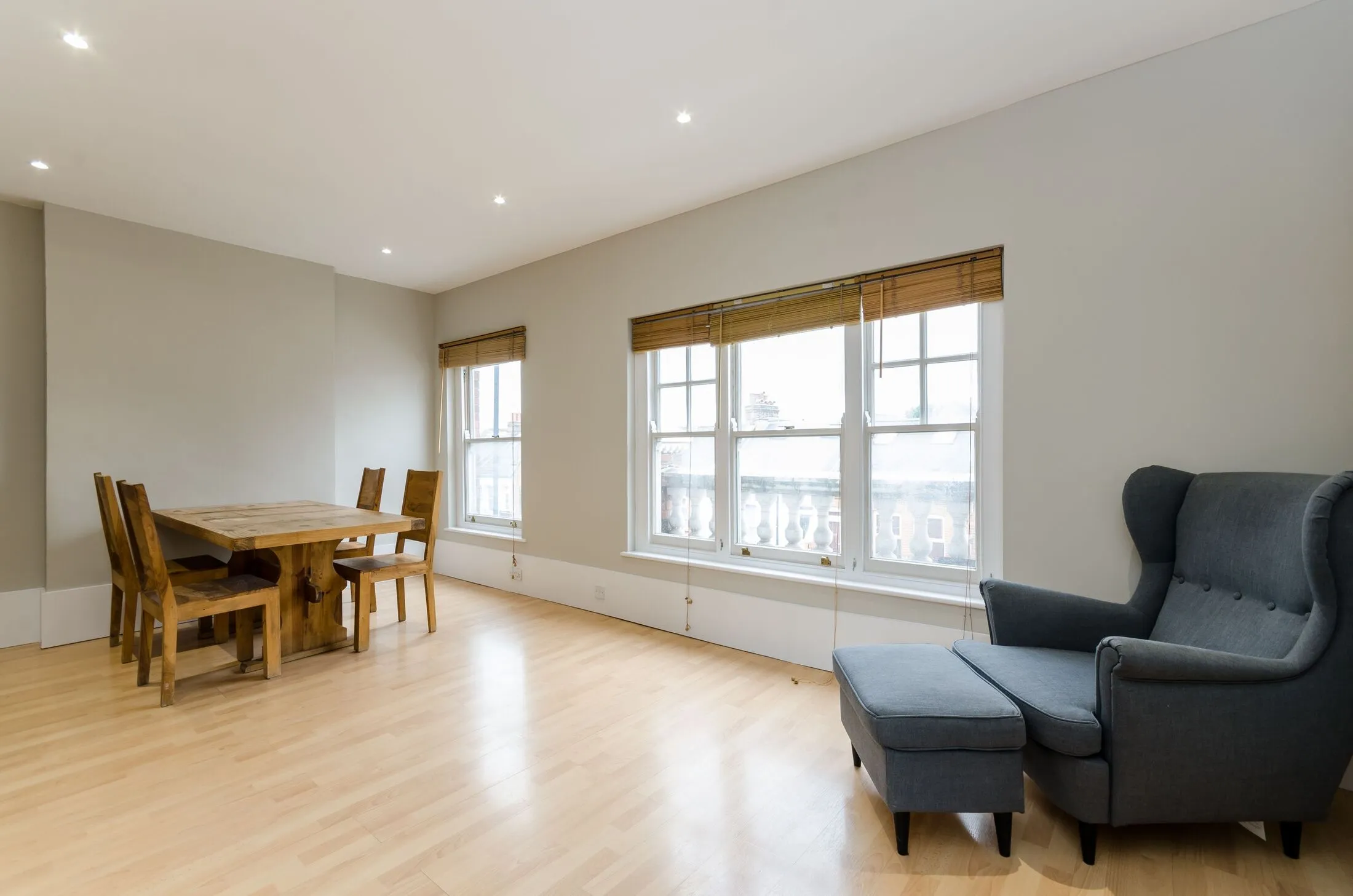 Flat New King's Road in Greater London