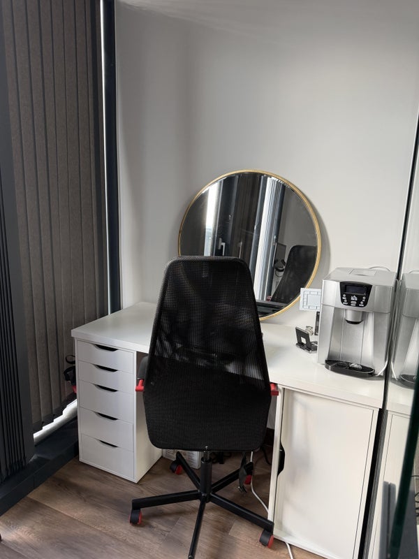 Room Hatcham Street in Greater London
