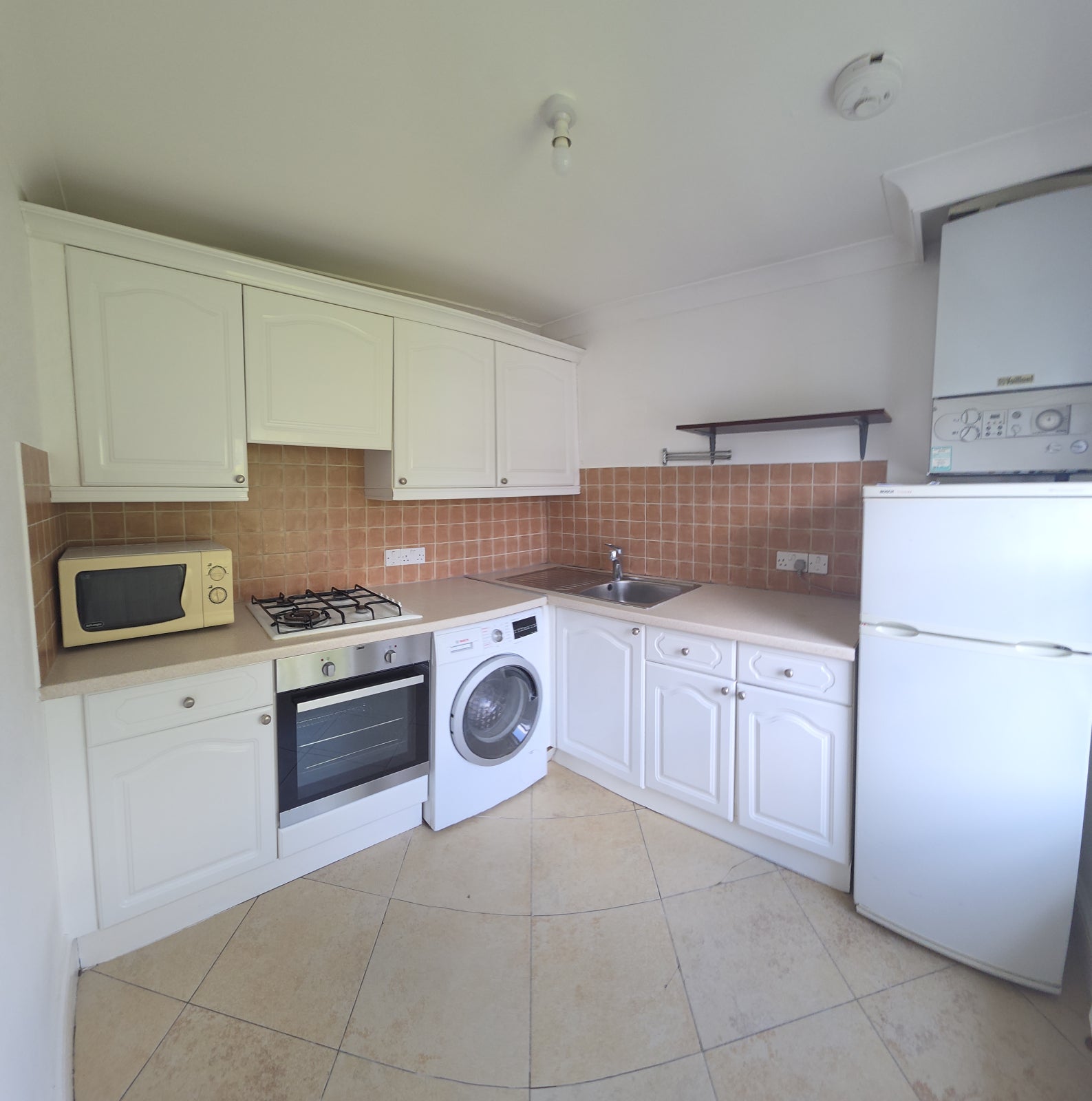 Flat Windsor Road in Greater London