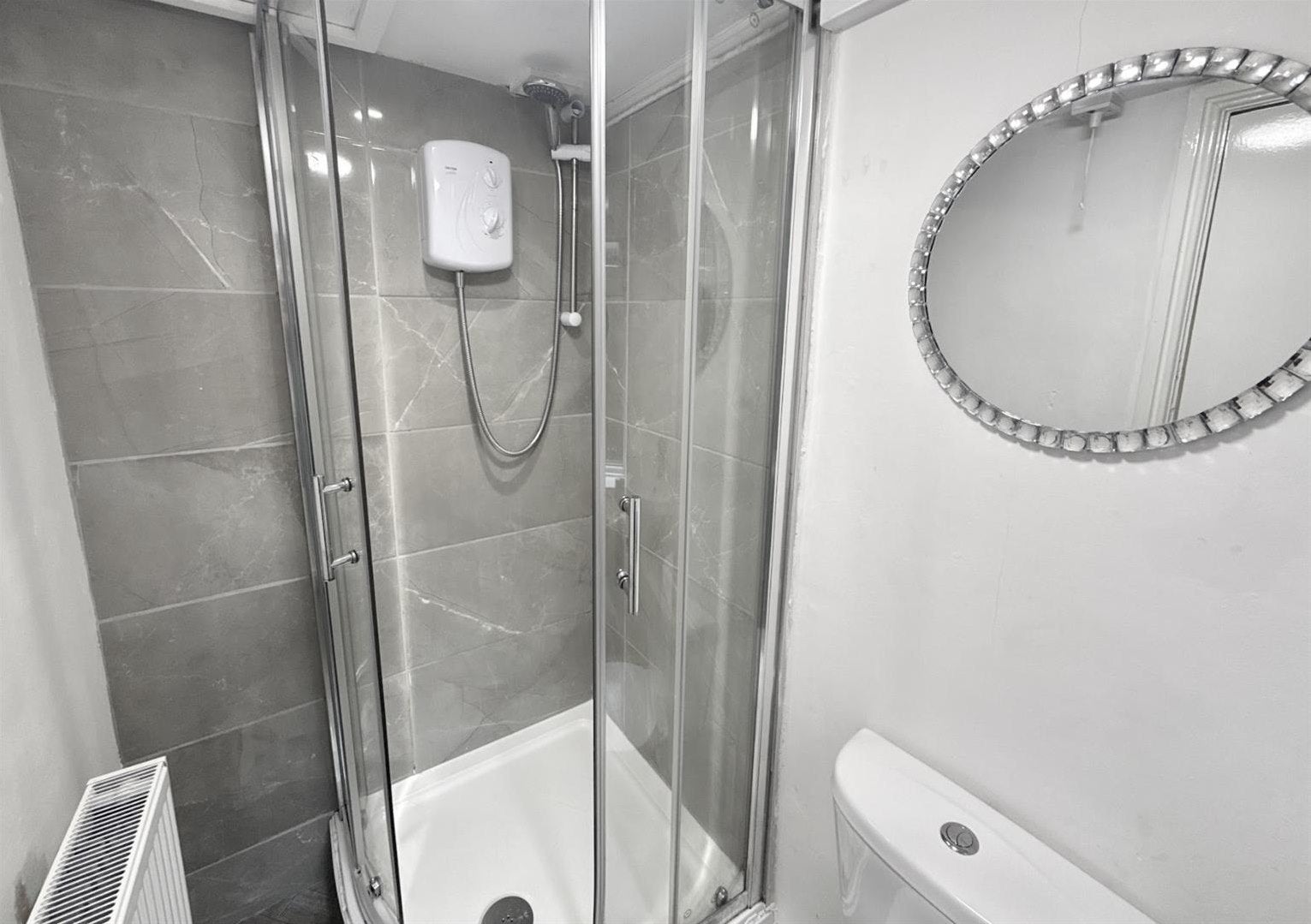 Room Eldon Road in Birmingham