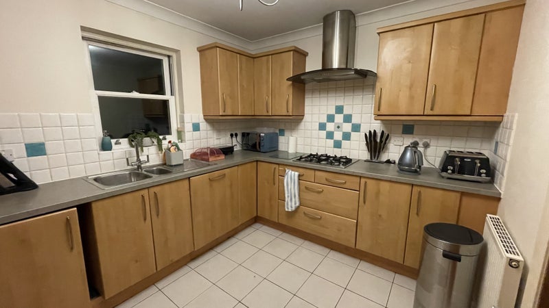 Flat Braidley Road in Bournemouth