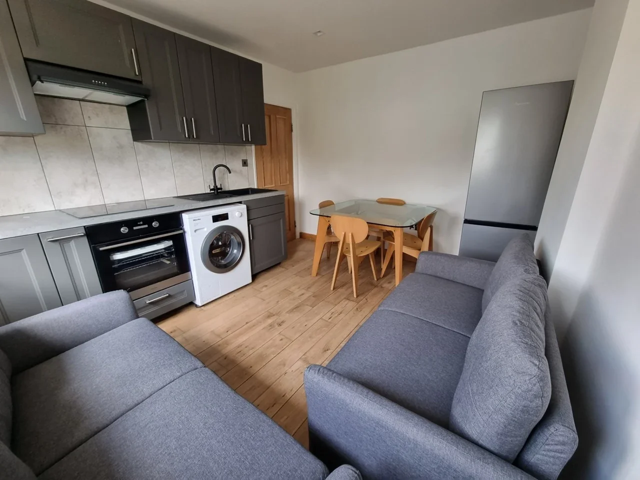Flat The Ridgeway in Greater London