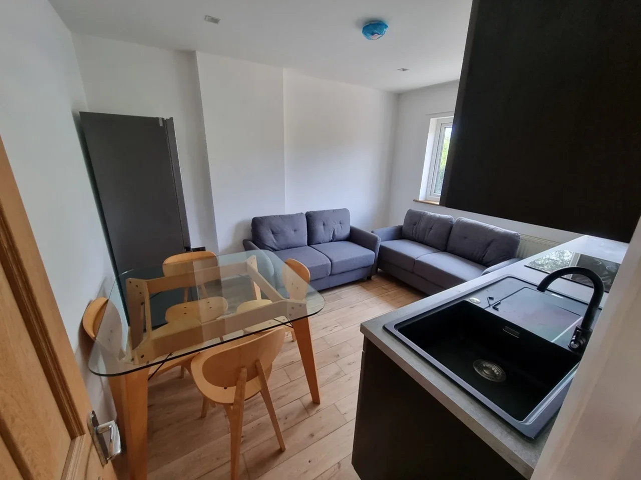 Flat The Ridgeway in Greater London