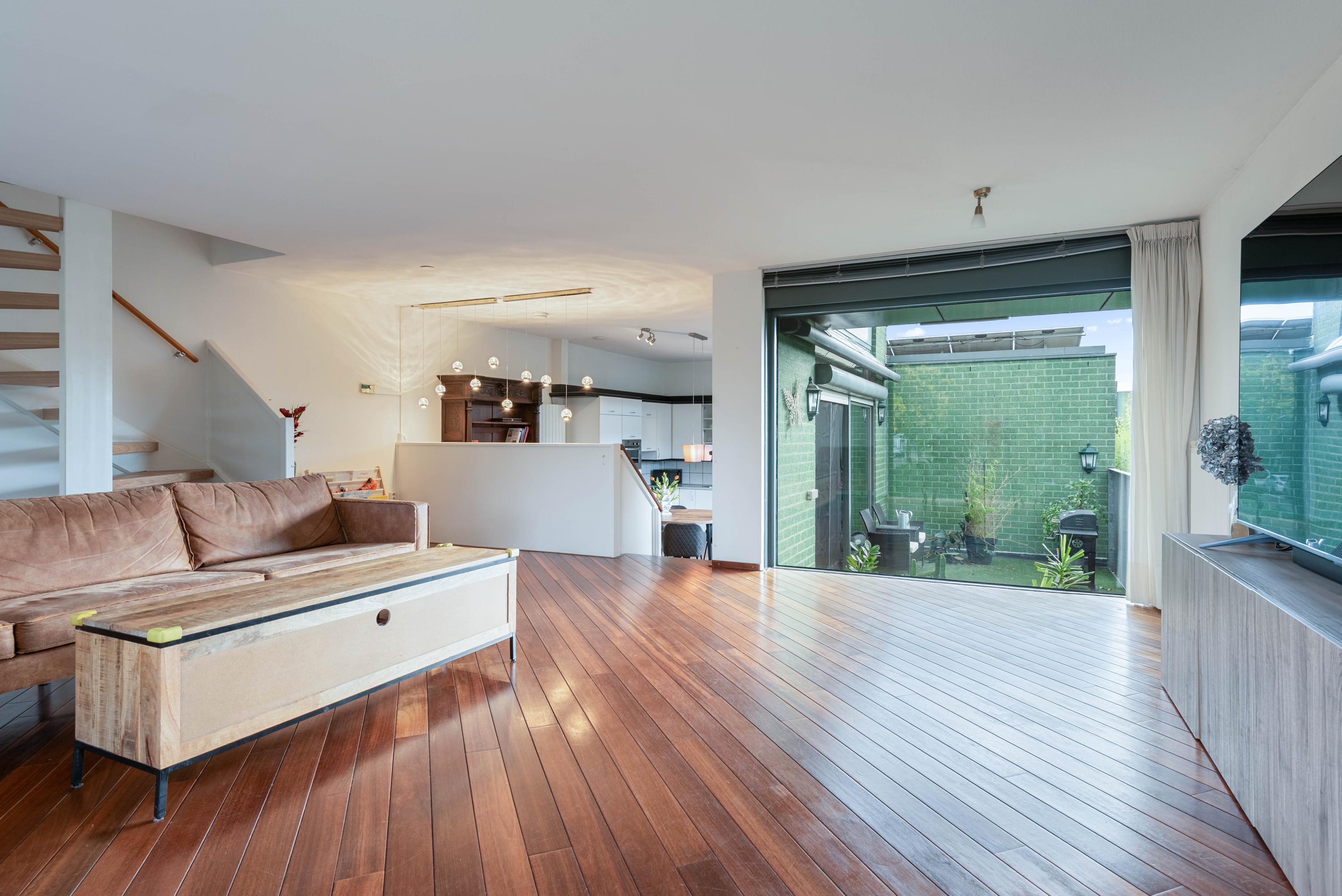 Tussenwoning te koop: Korenwolfstraat 43, Eindhoven