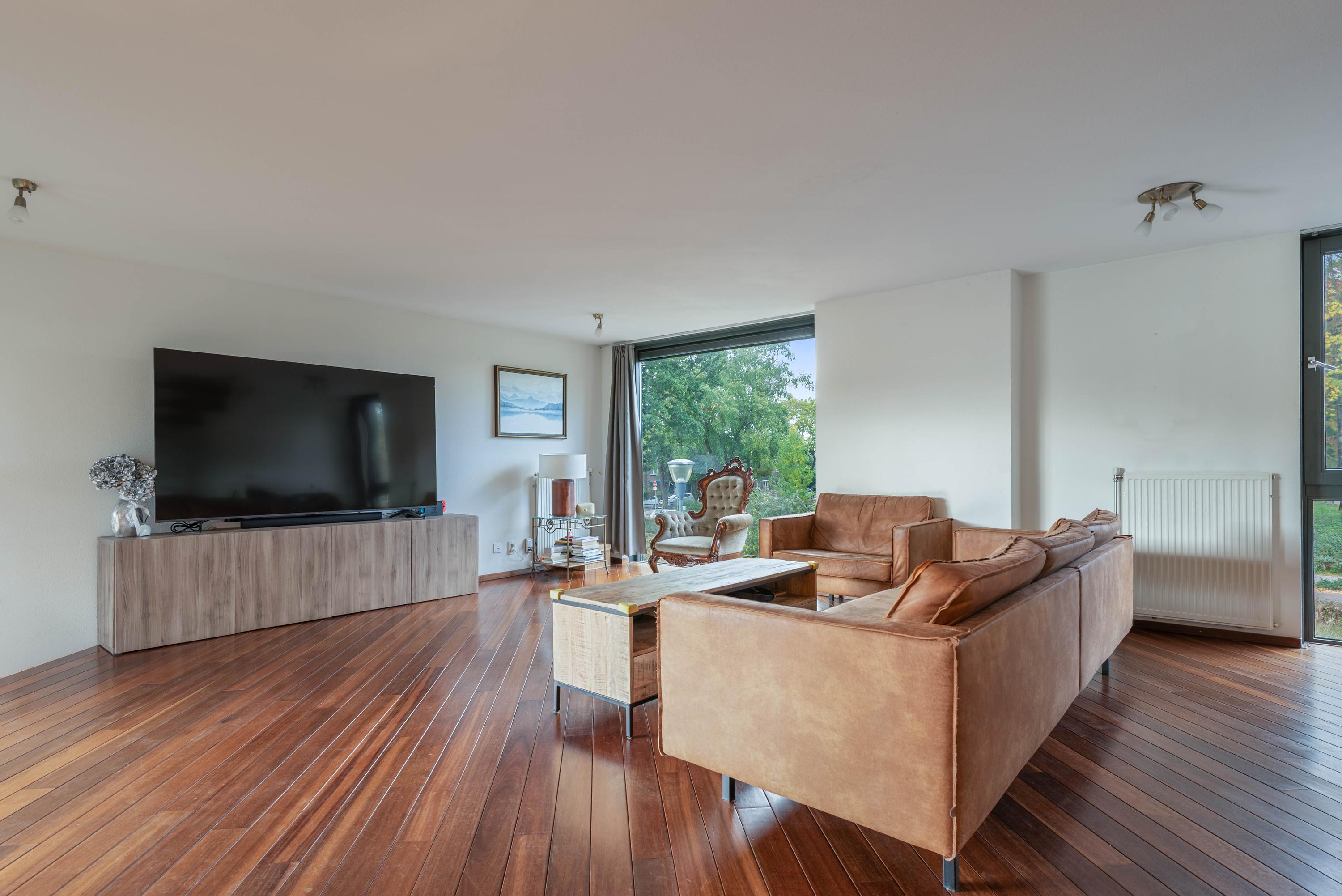 Tussenwoning te koop: Korenwolfstraat 43, Eindhoven