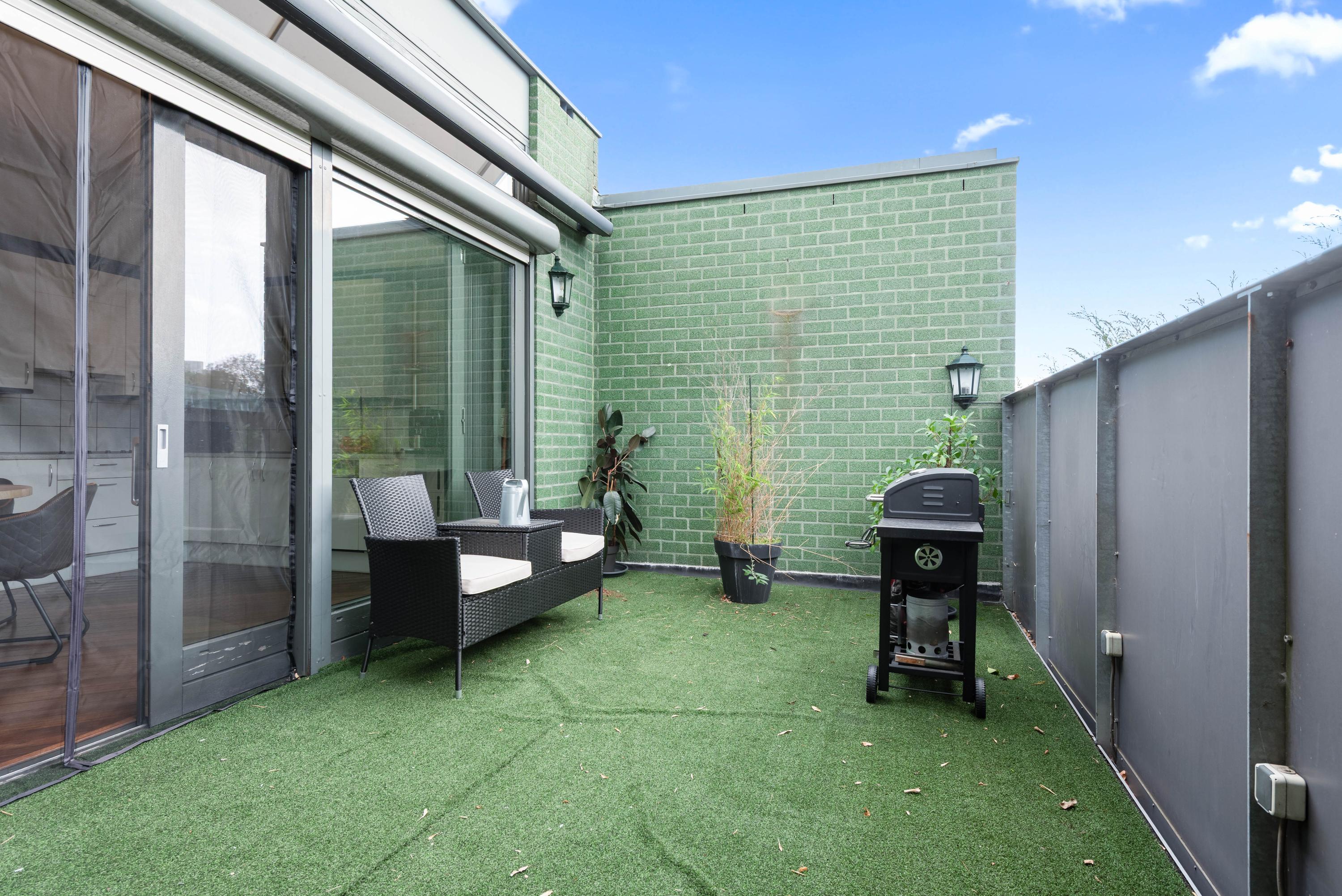 Tussenwoning te koop: Korenwolfstraat 43, Eindhoven