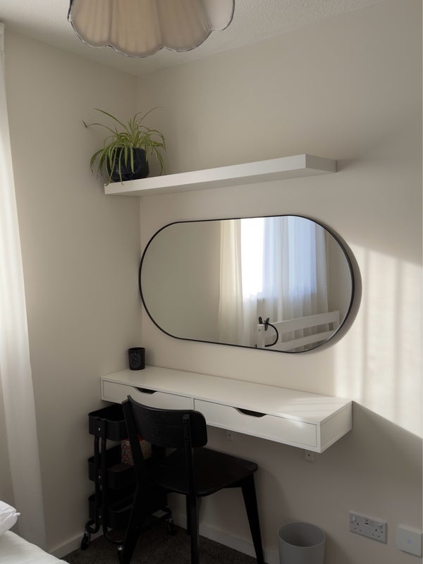 Room Hunton Hill in Birmingham