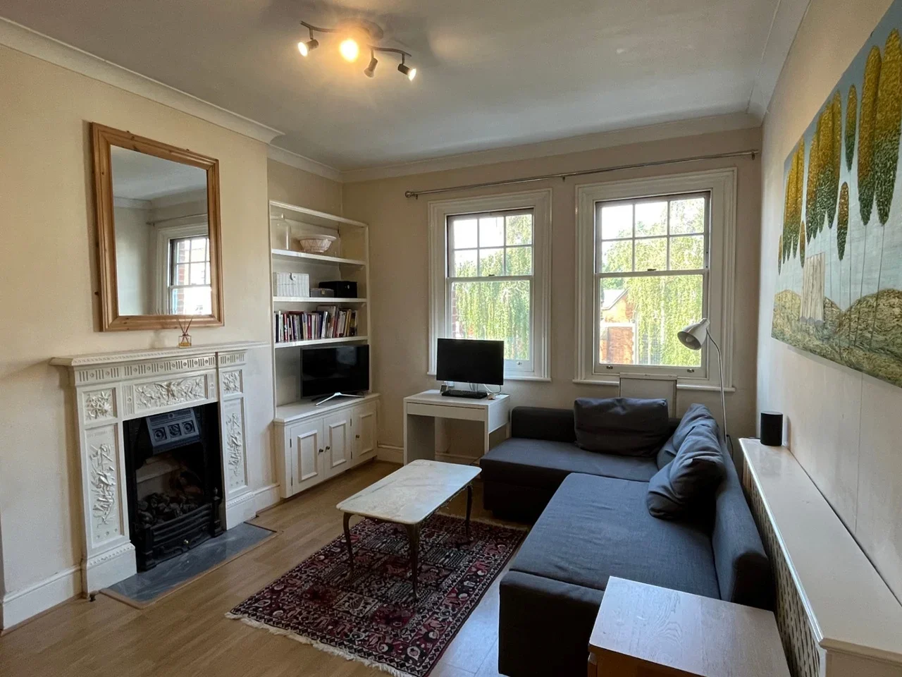 Flat Fentiman Road in Greater London