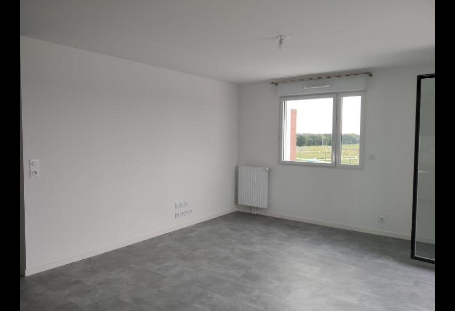 Flat Rue de Saint-Erblon in Noyal-Châtillon-sur-Seiche
