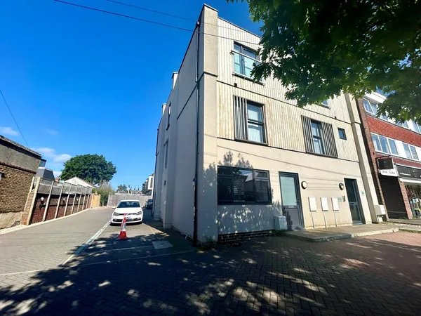 Flat Cooden Sea Road in Rother