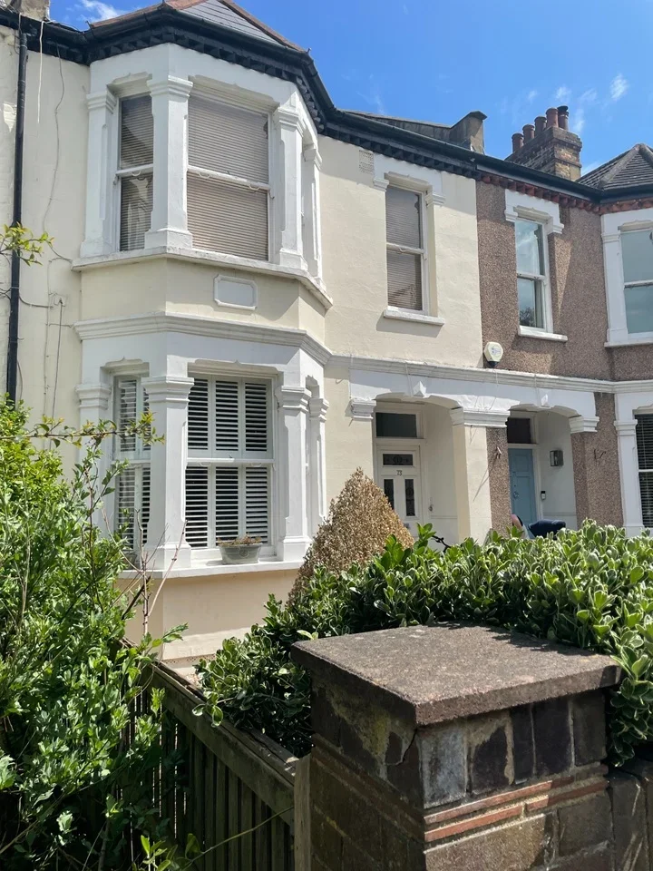 Flat Faraday Road in Greater London