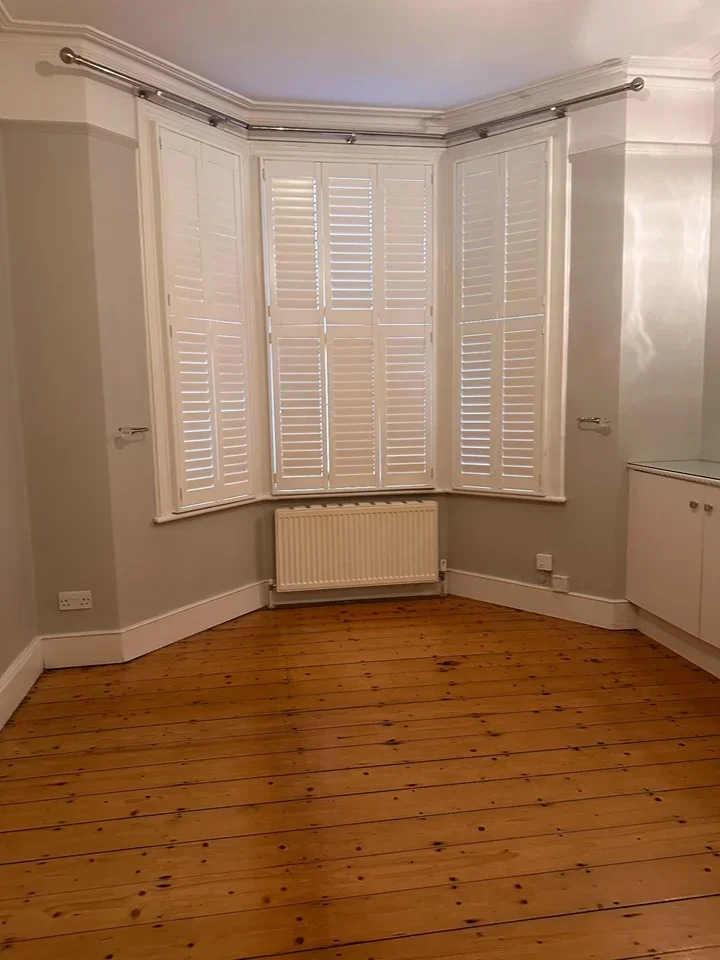 Flat Faraday Road in Greater London