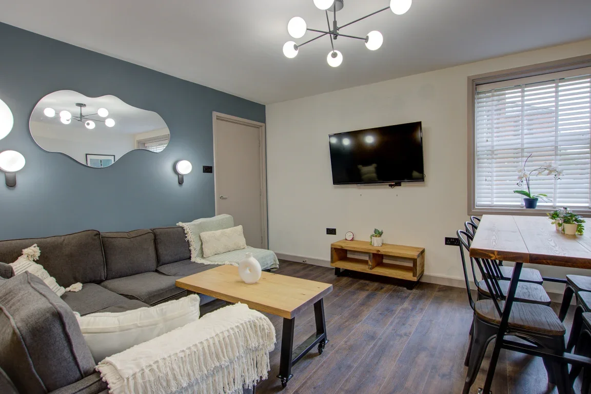 Flat Brass Thill in Durham
