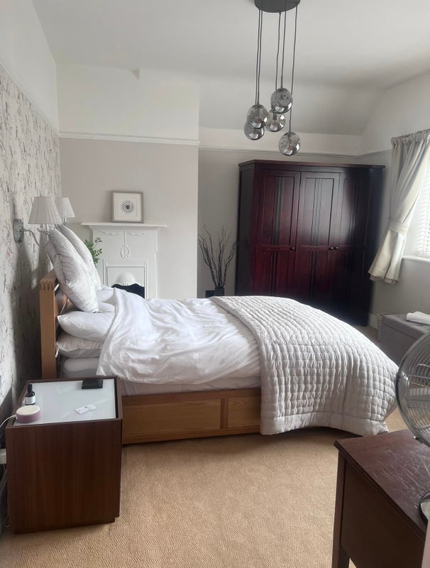 Room Perrymead in Bury