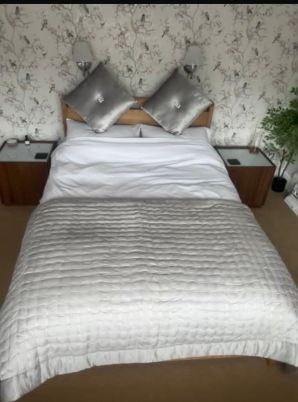 Room Perrymead in Bury