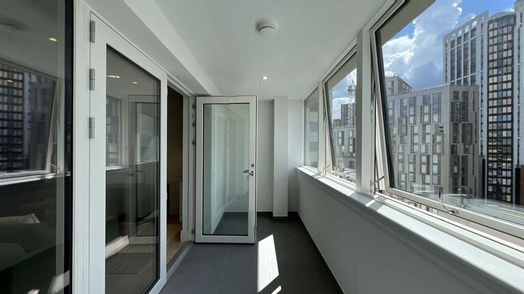 Flat Humphry Repton Lane in Greater London