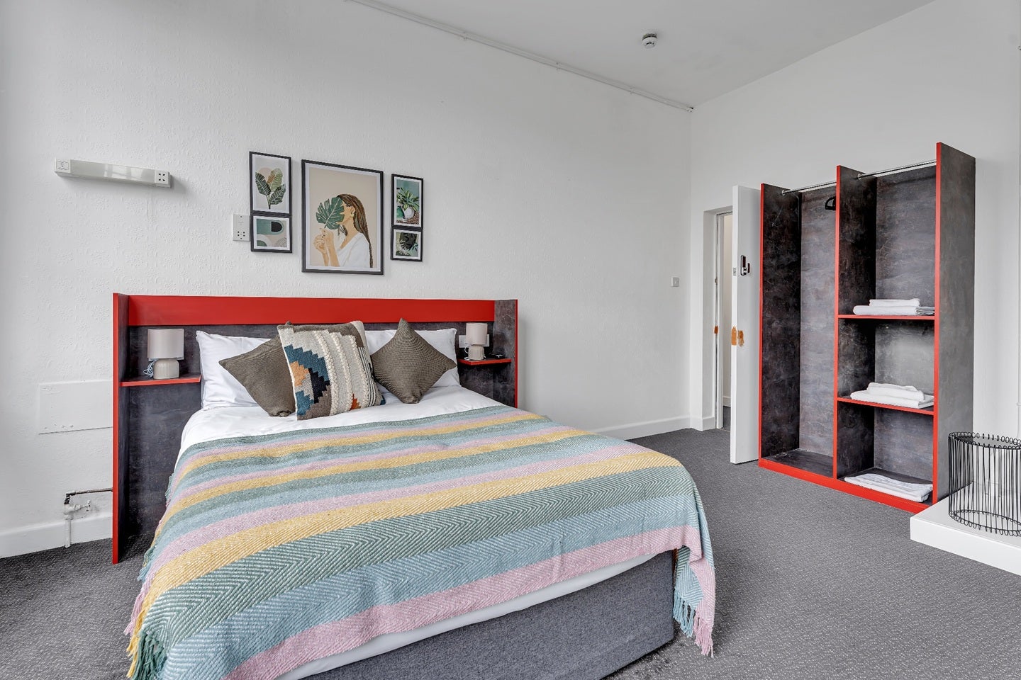 Room Trindle Road in Dudley