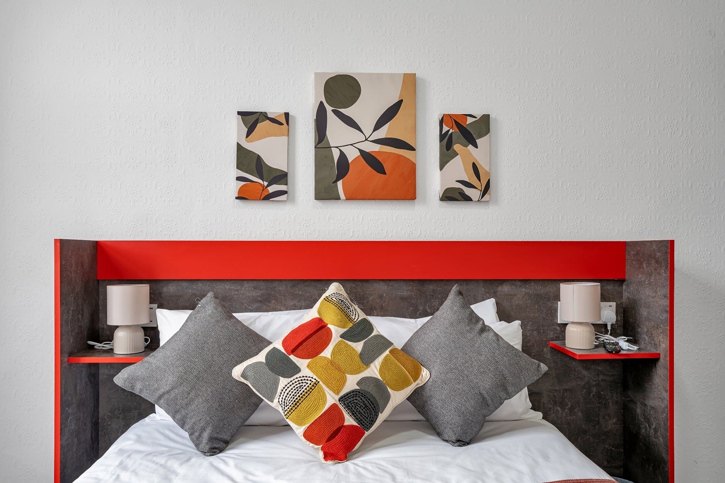Room Trindle Road in Dudley