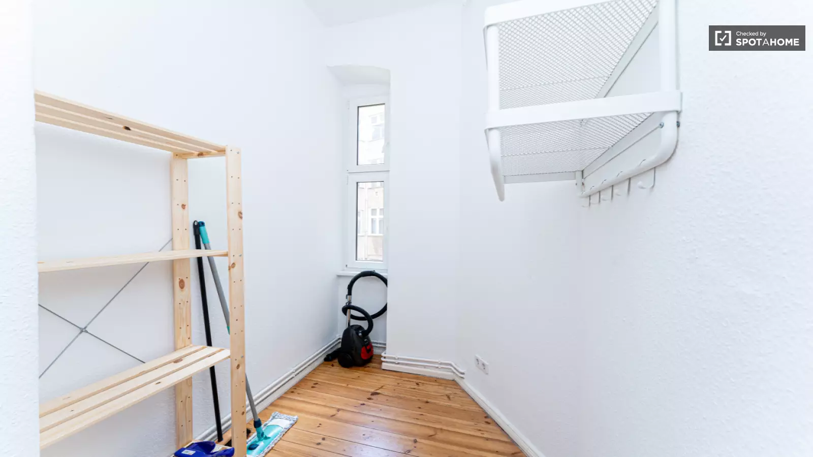 Wohnung Schönfließer Straße in Berlin