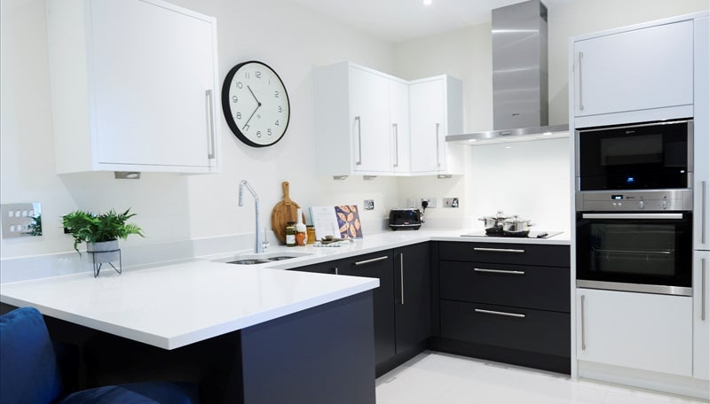 Flat Rainville Road in Greater London