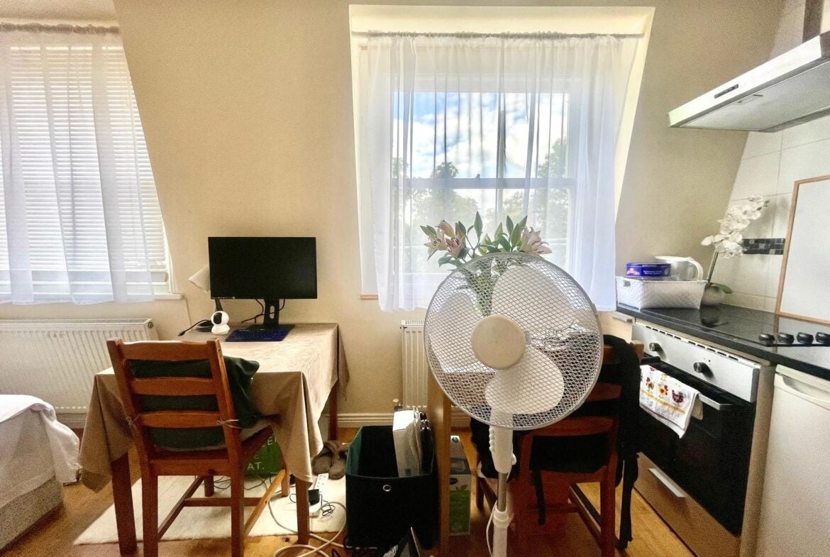 Flat Inverness Terrace in City of Westminster