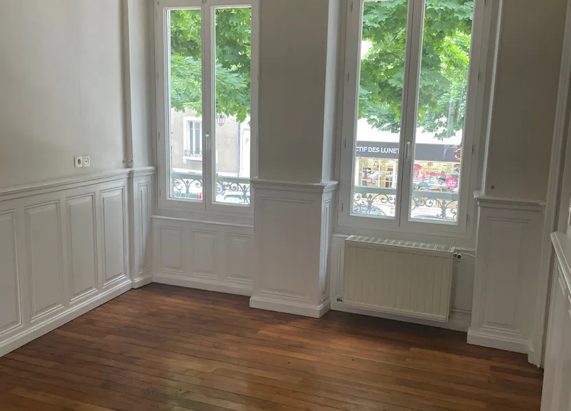 Appartement Rue du Bourgirault à Cosne-Cours-sur-Loire