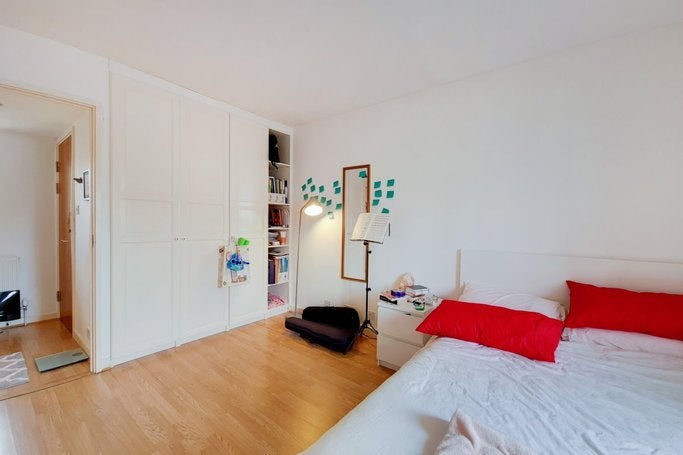 Flat Lisson Grove in City of Westminster
