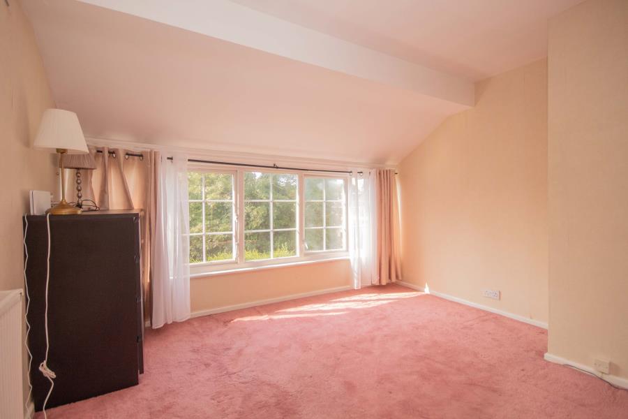Flat Royston Grove in Greater London
