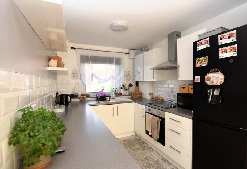 Room Trent Road in Hinckley and Bosworth