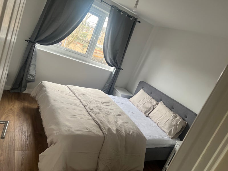 Room Trent Road in Hinckley and Bosworth