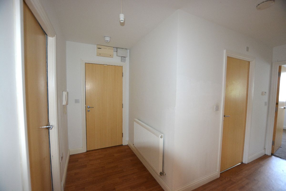 Flat Mountenoy Road in Rotherham