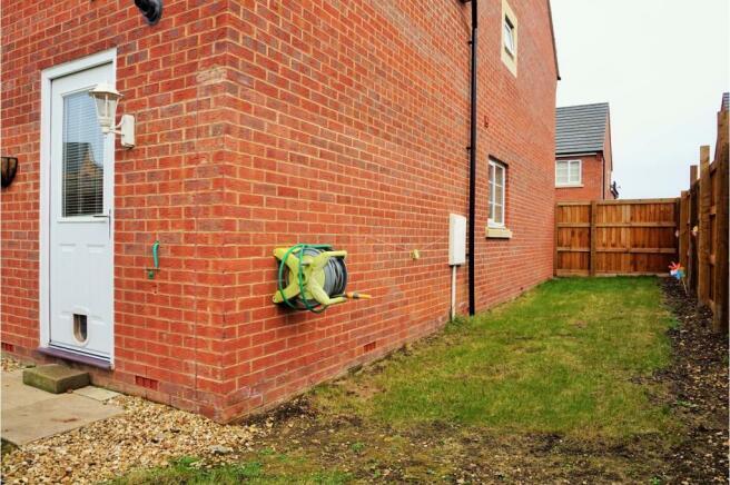 Flat Cornflower Avenue in Peterborough
