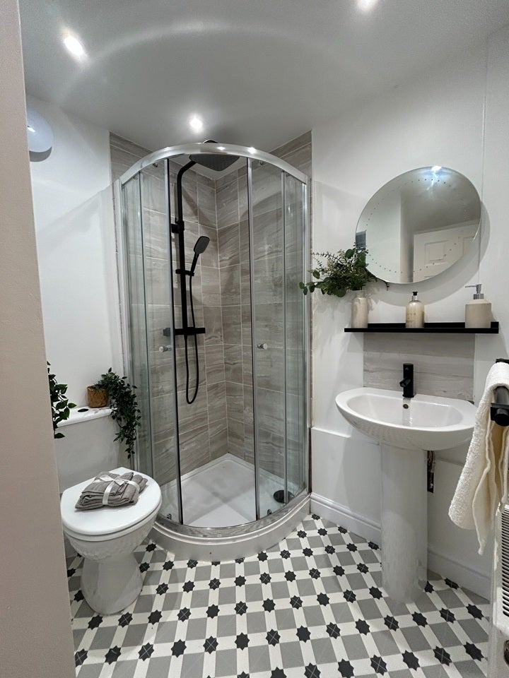 Room Trinity Lane in Hinckley and Bosworth