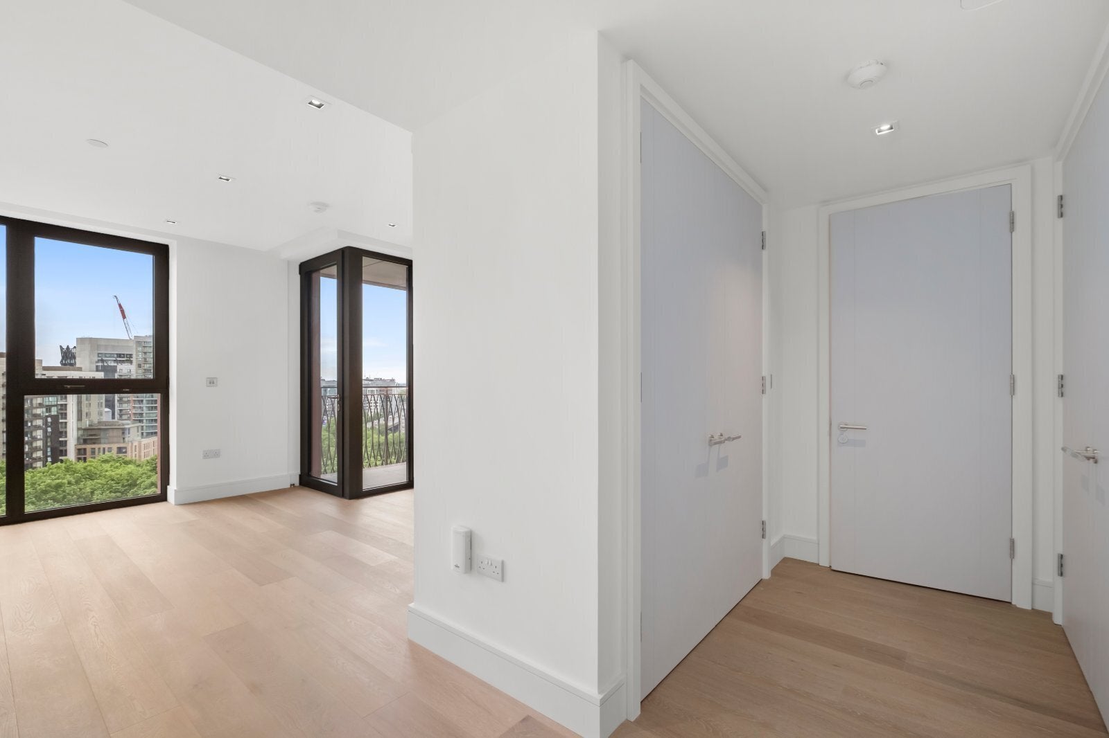 Flat Harrow Road in City of Westminster