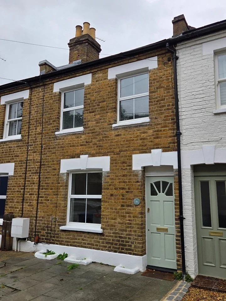 House Watts Lane in Greater London