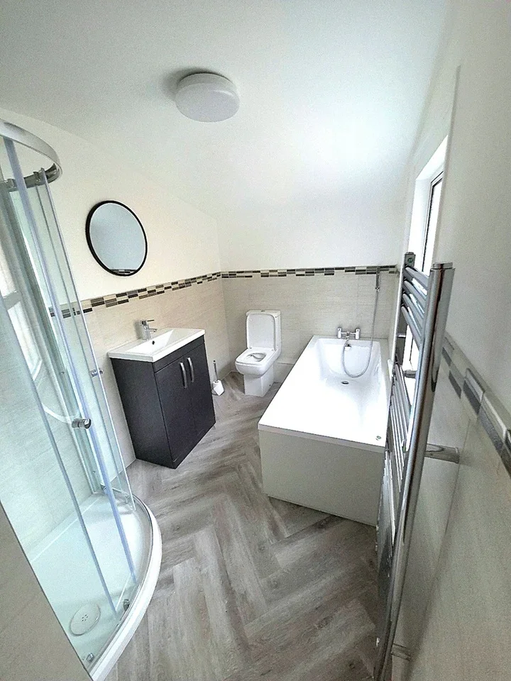 House Watts Lane in Greater London