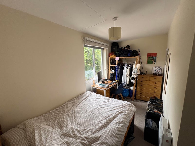 Room Ryde Vale in Greater London
