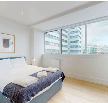 Flat Olympic Way in Greater London