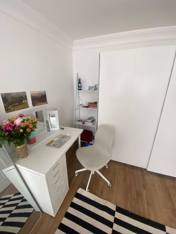 Room Claridge Court in Greater London