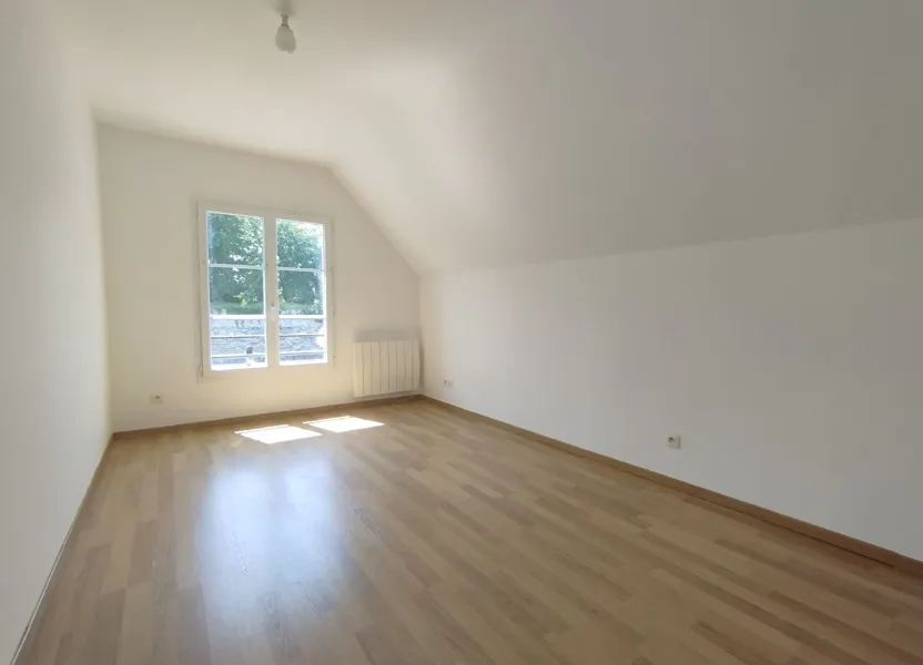 Flat Rue du Lieutenant René Ducloux in Compiègne