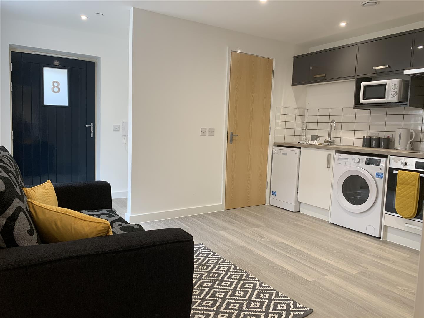 Flat Havelock Street in Canterbury