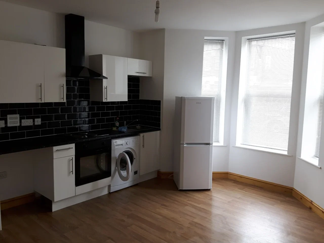 Flat Landguard Road in Southampton
