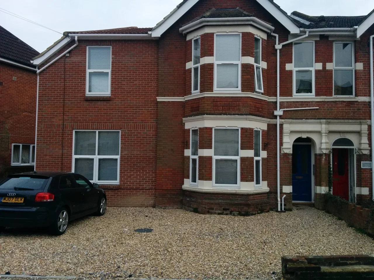 Flat Landguard Road in Southampton