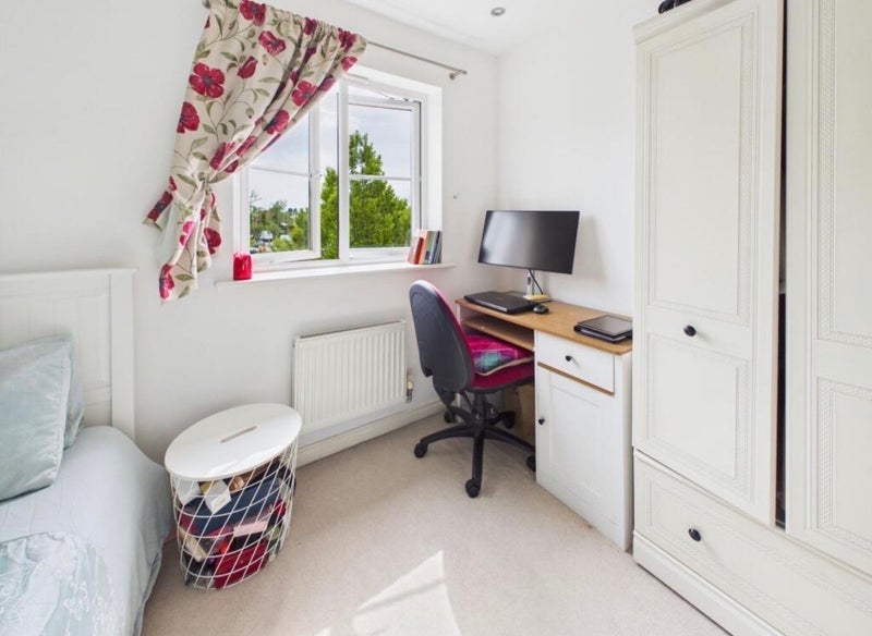 Room Kempley Close in Cheltenham