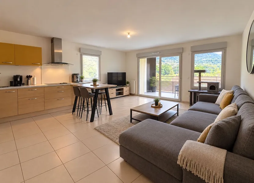 Flat Chemin Rural de Cranves Sales in Cranves-Sales