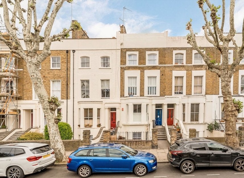 Flat Chippenham Road in City of Westminster
