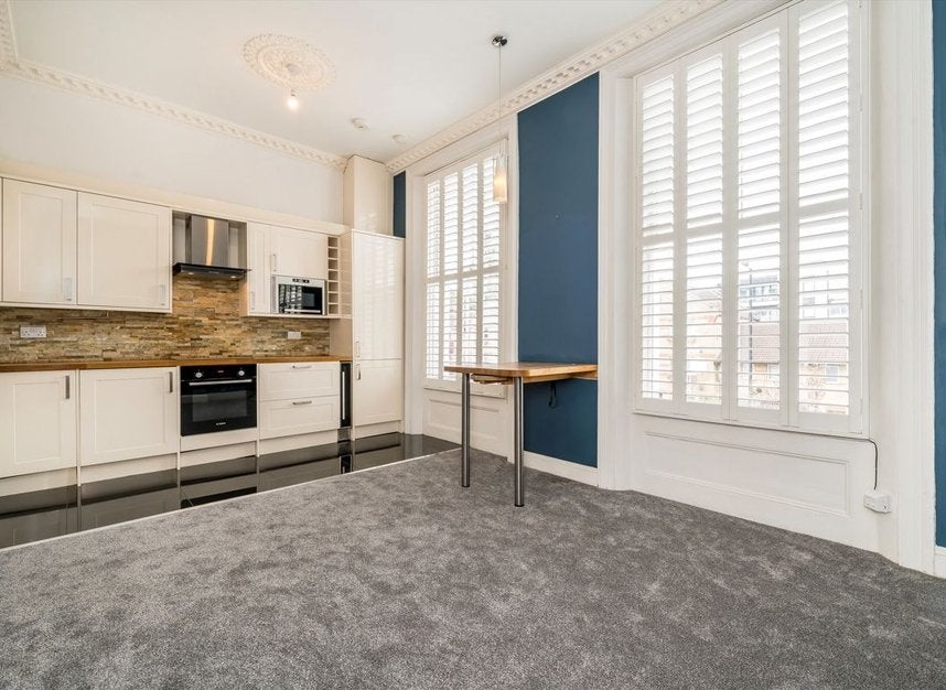 Flat Chippenham Road in City of Westminster